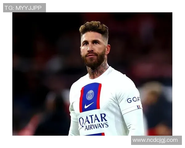 足球巨星与名模的爱恨情仇交织闪耀娱乐与体育双舞台